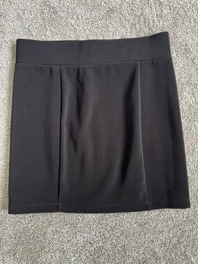 H&M Black Ribbed Panel Mini Skirt
